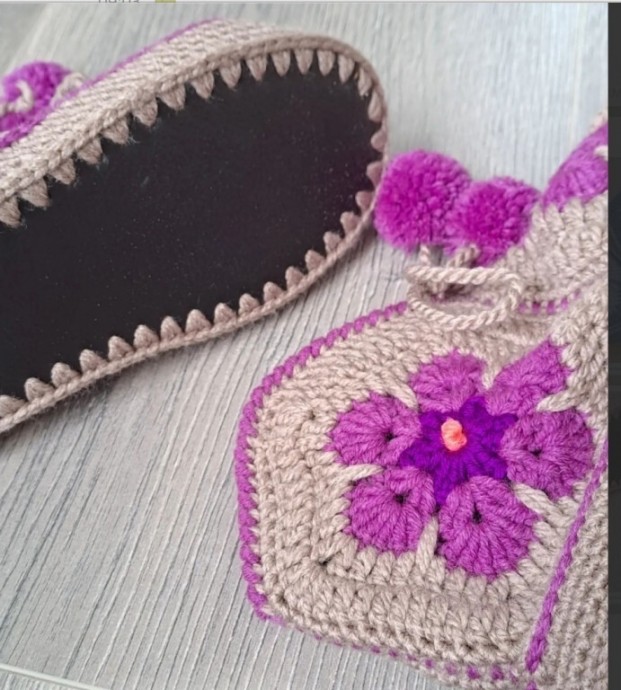 Домашние тапочки из мотивов Домашние тапочки из мотивов