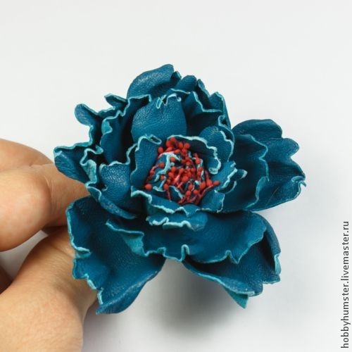 ​Создаем цветок из кожи в шарике: часть 2