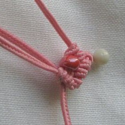 ​10 плетёных цепочек с бисером в технике макраме: часть 2