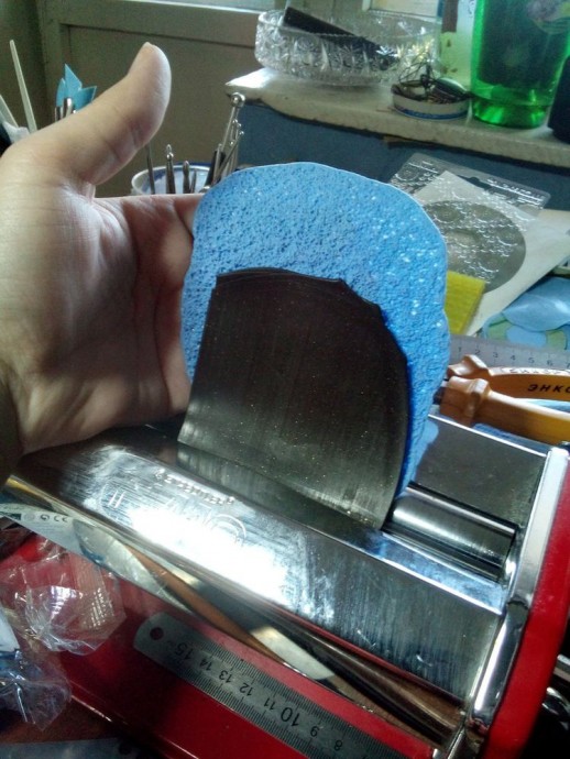 Создаем стильные серьги из полимерной глины с квадратными узорами: часть 1