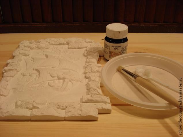 Старый камень и слоновая кость