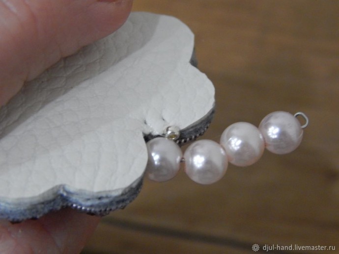 ​Создание броши "Клевер" из бисера: мастер-класс, часть 4
