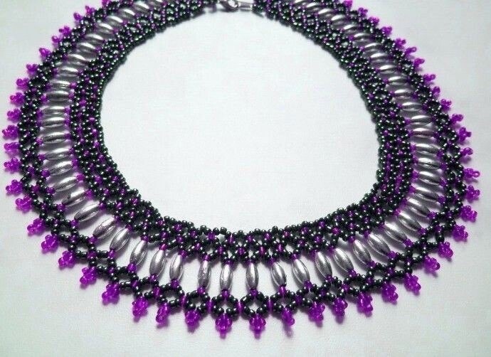 Эксклюзивные колье из бисера Эксклюзивные колье из бисера