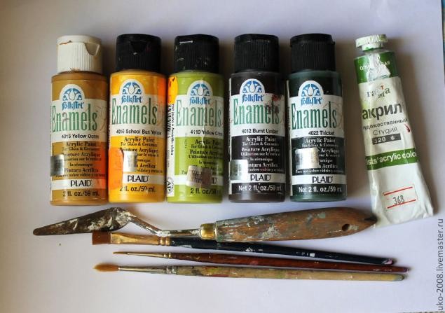 Одуванчики в объемной технике на шкатулке: часть 1