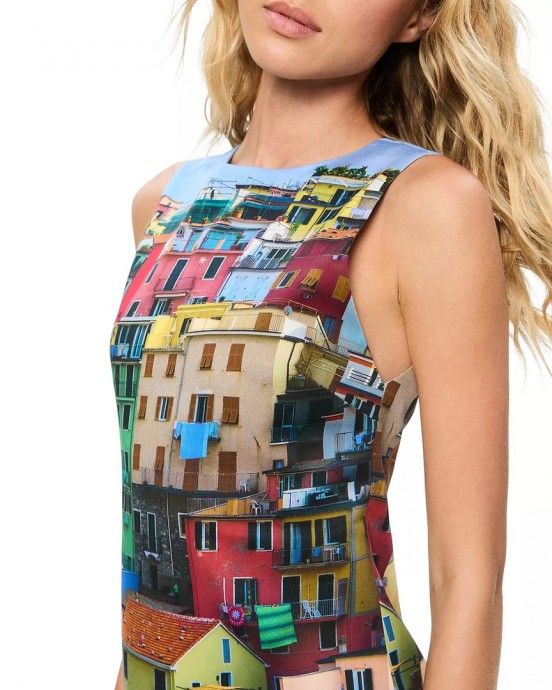 Платье для вдохновения и вязаные носки с домиками Платье для вдохновения и вязаные носки с домиками