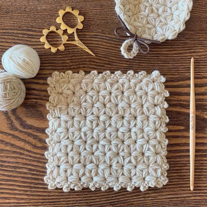 Плотный узор для зимних вещей