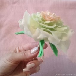 Создаём пион из холодного фарфора: часть 3