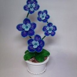 ​Синие цветы из бисера