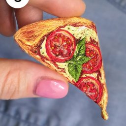 ​Как вышить пиццу