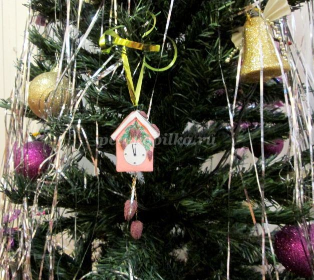 Ёлочная игрушка "Тик-так ходики из опилок": часть 3 Ёлочная игрушка "Тик-так ходики из опилок": часть 3