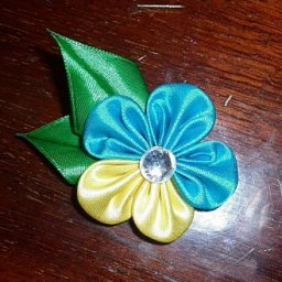 Круглые лепестки канзаши: мастер-класс