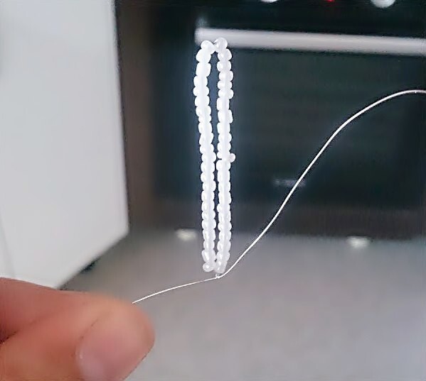 ​Ромашка из бисера