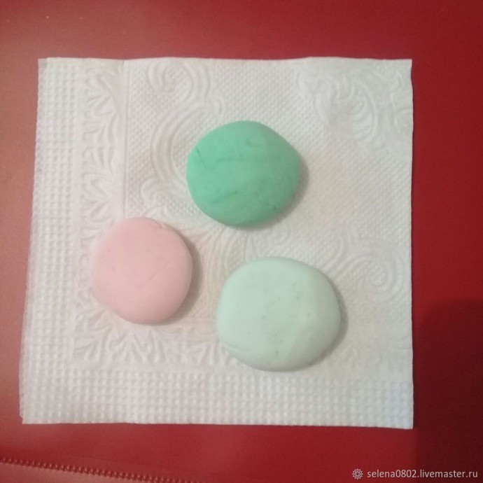 Создаём пион из холодного фарфора: часть 1