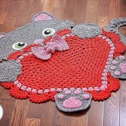 ​Вяжем ковер в детскую