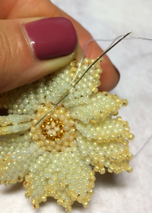 Создаём брошь-подвеску "Солнечный цветочек": часть 3 Создаём брошь-подвеску "Солнечный цветочек": часть 3