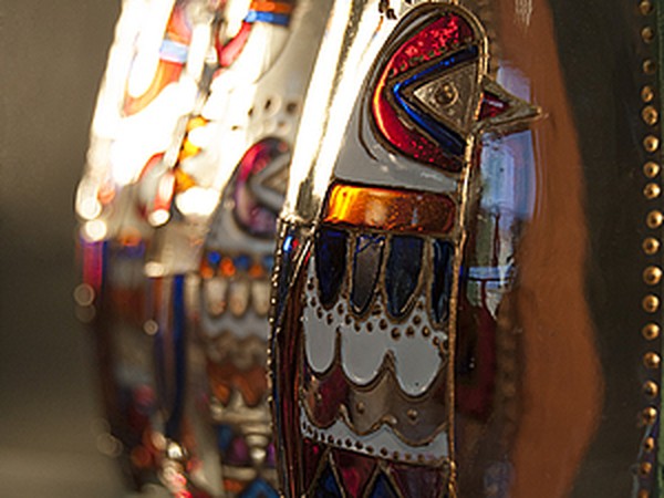 Славные курочки: имитация витража