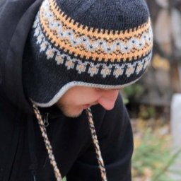 Шапка с ушками жаккардом