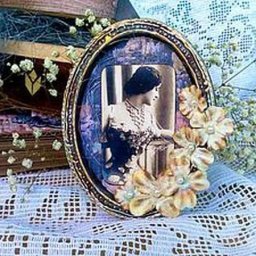 Создаем эксклюзивную фоторамку из обычной пластиковой крышки