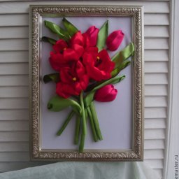 Создаем картину с тюльпанами из лент