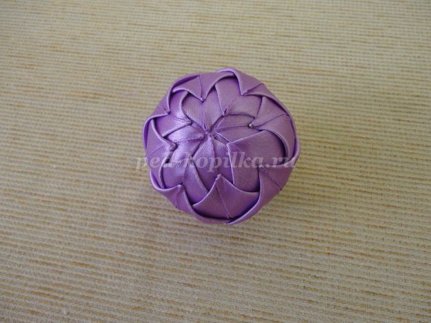 Фантазийный цветок из атласных лент: часть 2 Фантазийный цветок из атласных лент: часть 2