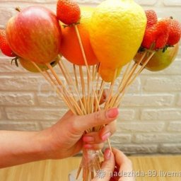 Мастер-класс по созданию букета из фруктов и ягод своими руками