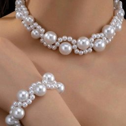 Колье из крупного и мелкого жемчуга