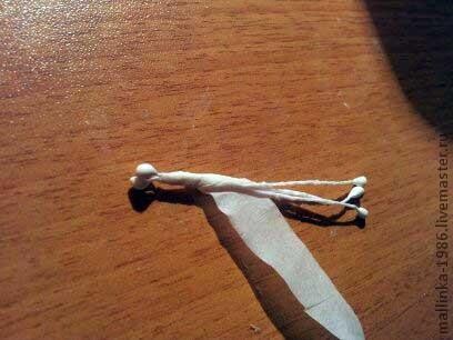 Лилии из ткани без специальных инструментов: часть 2 Лилии из ткани без специальных инструментов: часть 2