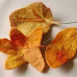 ​Мастер-класс по осенним листьям в технике валяния: часть 3