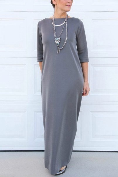 Простое платье из трикотажа Простое платье из трикотажа