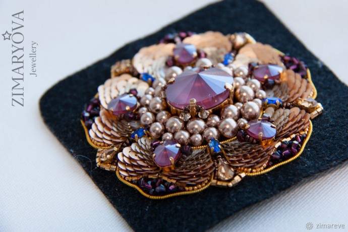 Мастерим брошь-цветок "Flower of the Universe": часть 3