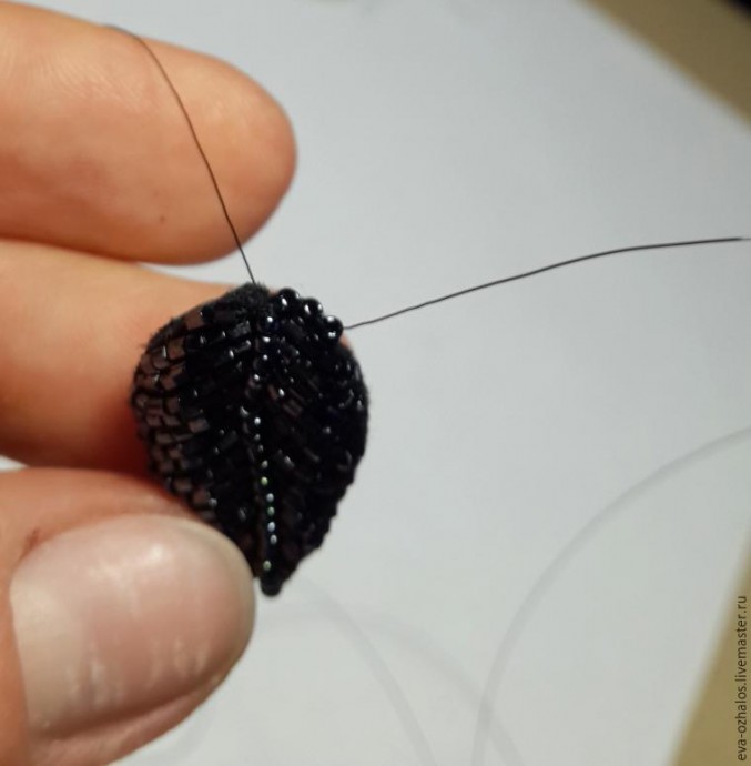 ​Делаем брошь-цветок "Черная георгина": часть 3