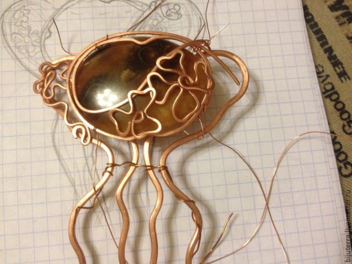 ​Изготавливаем украшение для волос: медный гребень с симбирцитом, часть 2