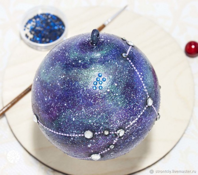 ​Декорируем елочный шар "Созвездие Тельца (Быка)": мастер-класс, часть 3