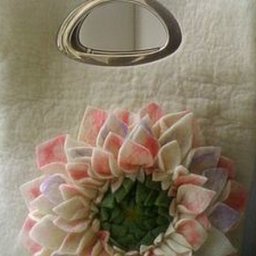 Врезаем ручки в сумку, которую сваляли