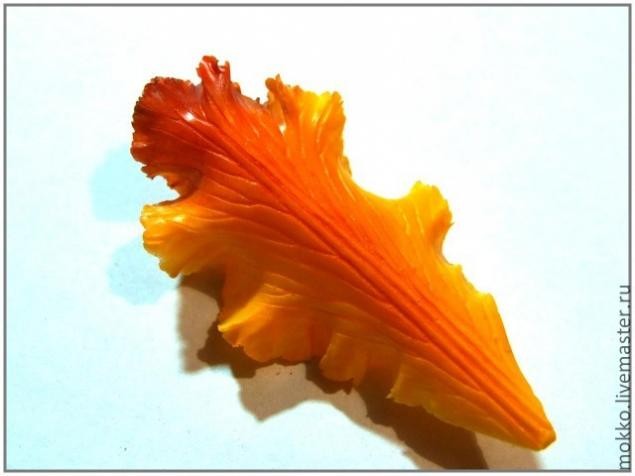 ​Тонировка цветов из полимерной глины масляными красками: часть 2