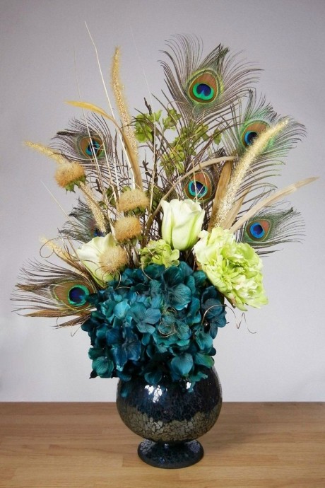 ​Композиции из перьев