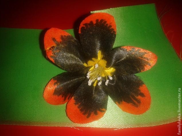 Спараксис "Властелин огня" из атласной ленты своими руками: часть 2
