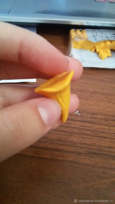 ​Создаем осеннюю брошь своими руками: часть 1