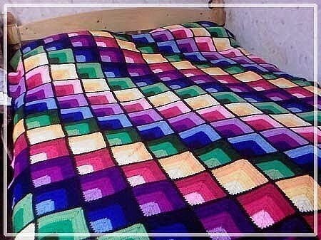 ​Пледы в стиле пэчворк из остатков пряжи