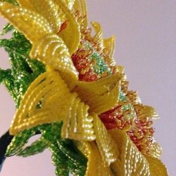 Подсолнух из бисера