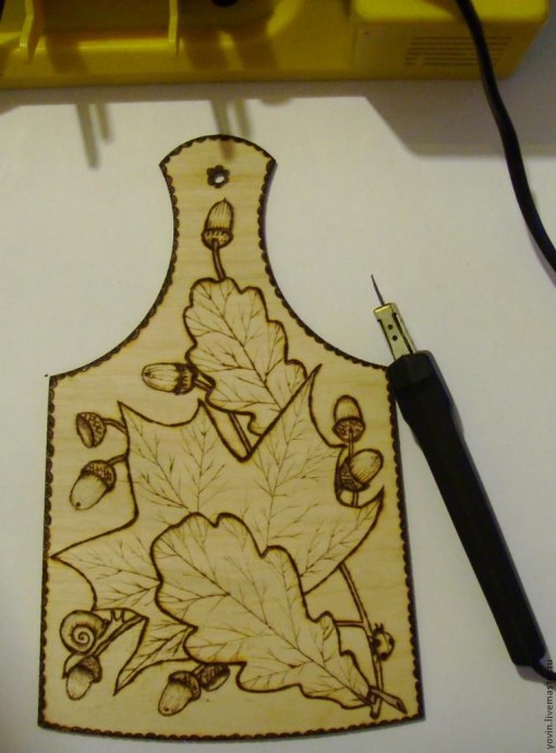 Украшаем разделочную доску