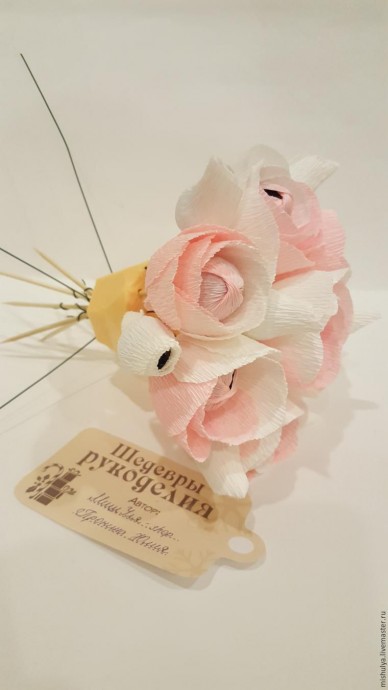 ​Легко и быстро собираем букет с конфетами