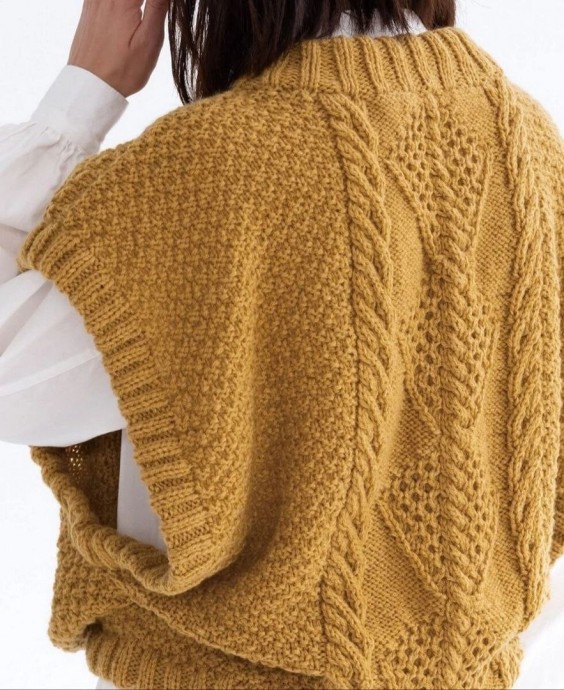 Стильный жилет спицами