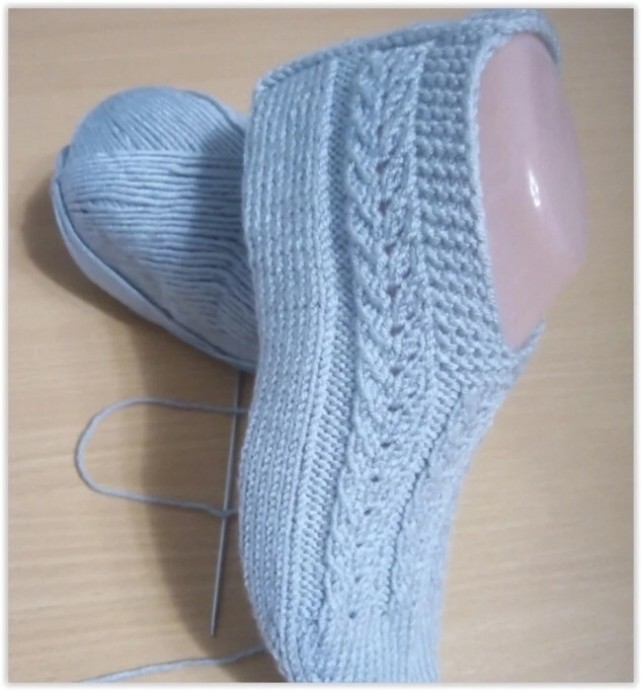 Нежные бесшовные тапочки