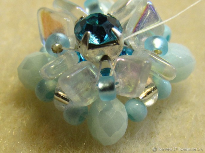 Плетем серьги-гвоздики "Лотос": часть 1 Плетем серьги-гвоздики "Лотос": часть 1