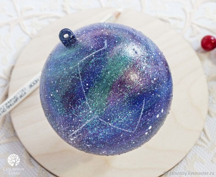 ​Декорируем елочный шар "Созвездие Тельца (Быка)": мастер-класс, часть 2