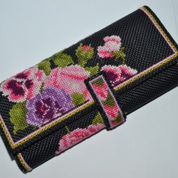 Мастерим кошелек с вышивкой: часть 2