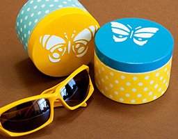 Декупаж через пленку: веселый горошек