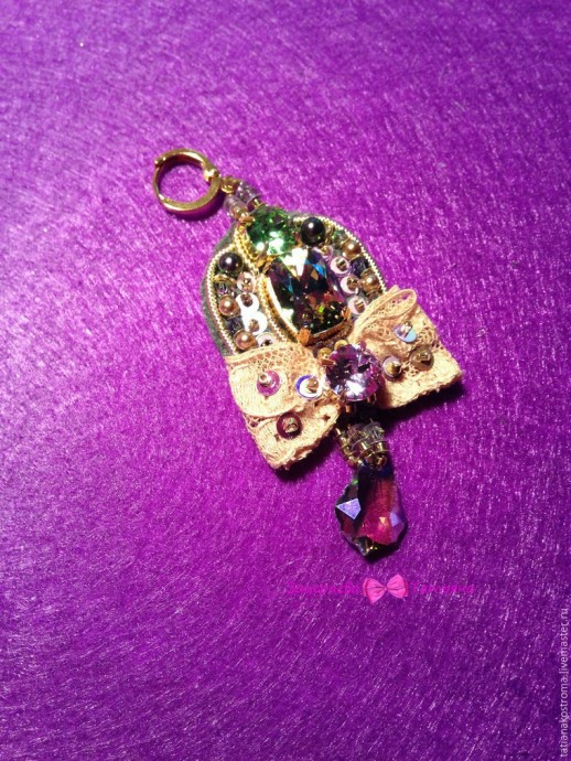 Создаём романтичные серёжки: часть 4