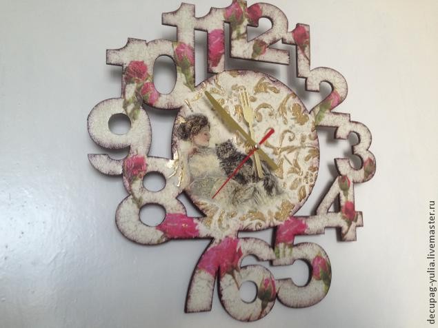Настенные часики в стиле шебби шик: часть 3 Настенные часики в стиле шебби шик: часть 3